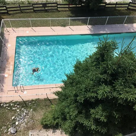 3 Pieces, Piscine, Skis Aux Pieds, Centre De - Fr-1-180-136 Apartment Meribel